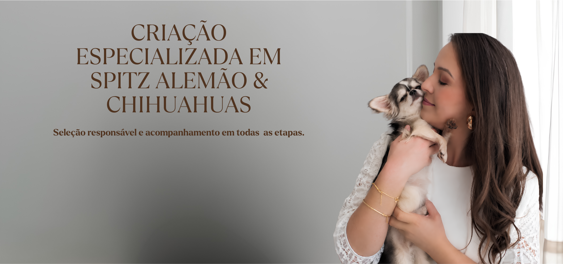 Marcília com cães Spitz Alemão e Chihuahua